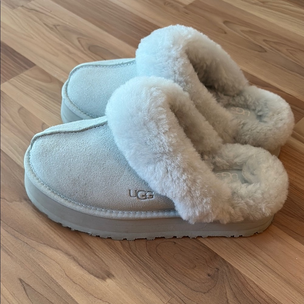 UGG Soft Baby Blue Platform Slippers